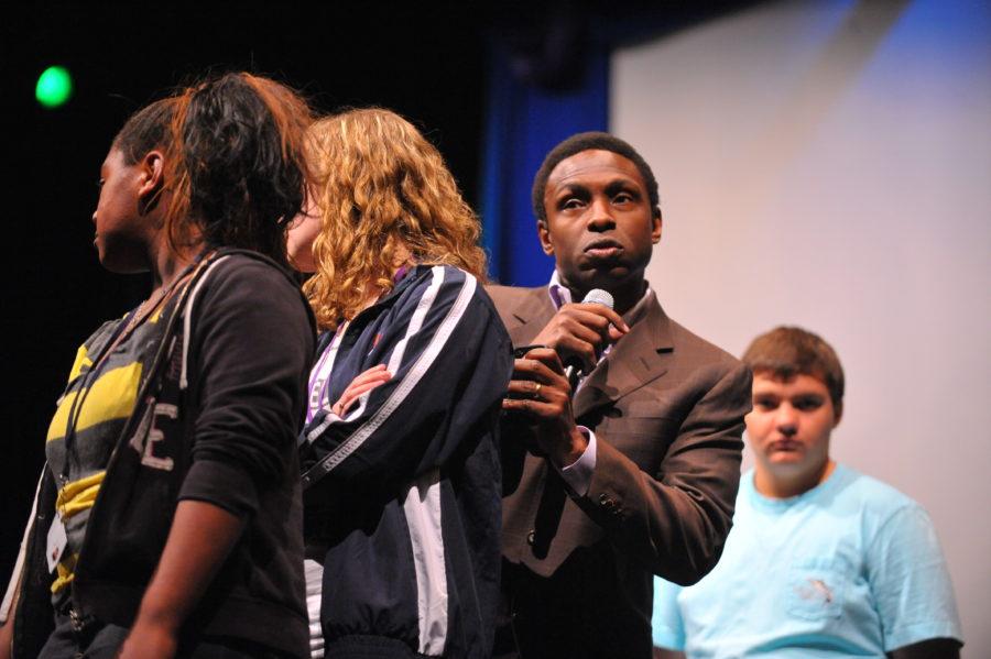 Avery Johnson, Glenn Morshower Give Motivational Speeches to Students