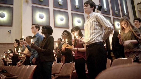 Students recite the National Honor Society Pledge of Induction. Photo by Joshua Contreras